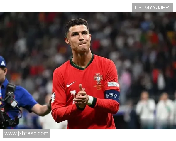 历史上最伟大的足球球星传奇人物盘点及其对世界足球的深远影响